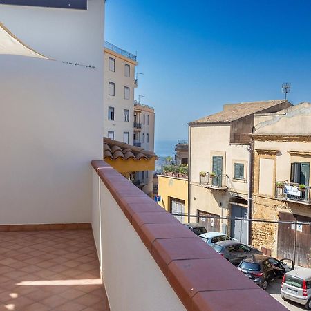 Domus Noem - Locazione Turistica Hotell Agrigento Exteriör bild